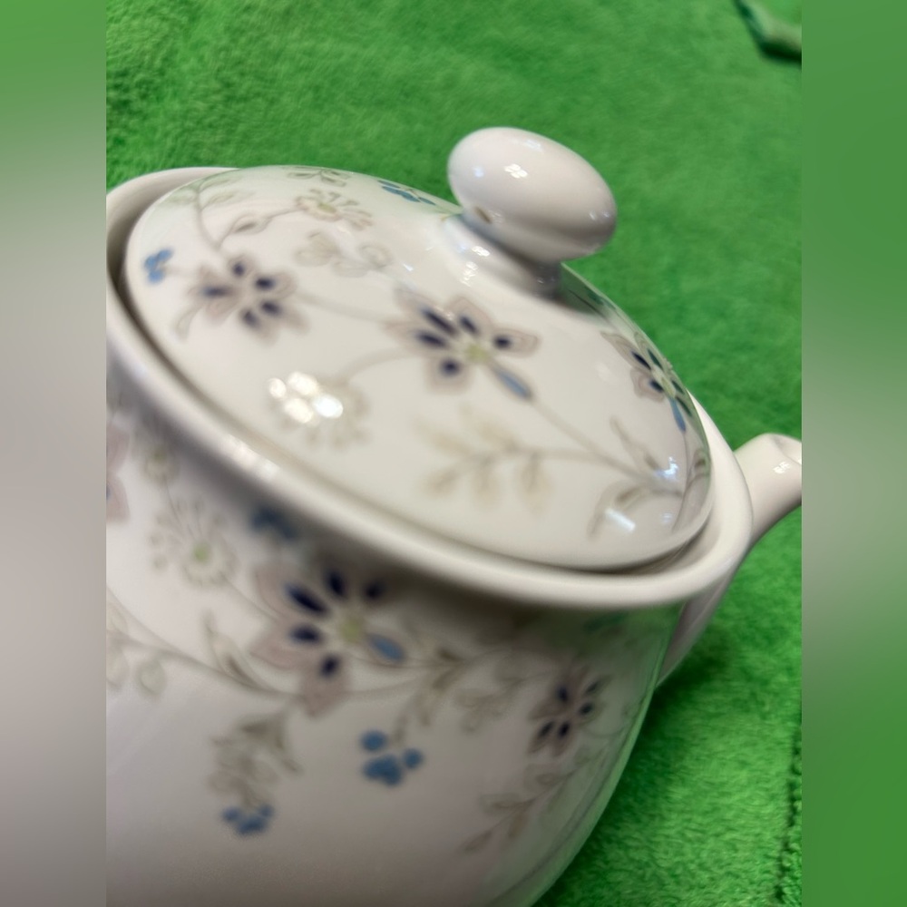 Teapot #400 - Picture 7 of 10